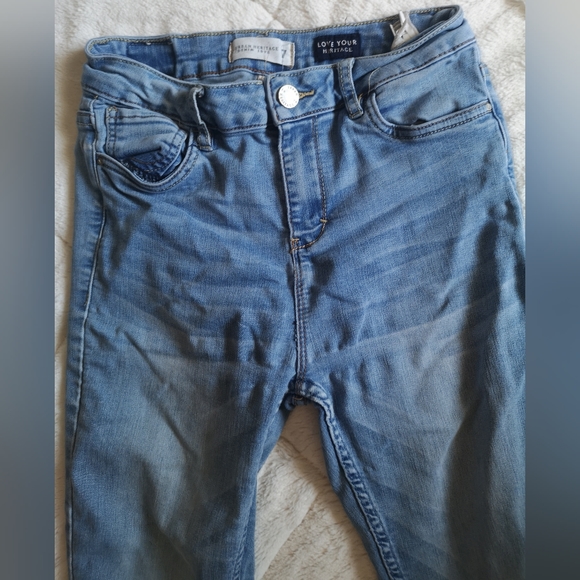 Urban Heritage jeans. Size 7 - Picture 4 of 16